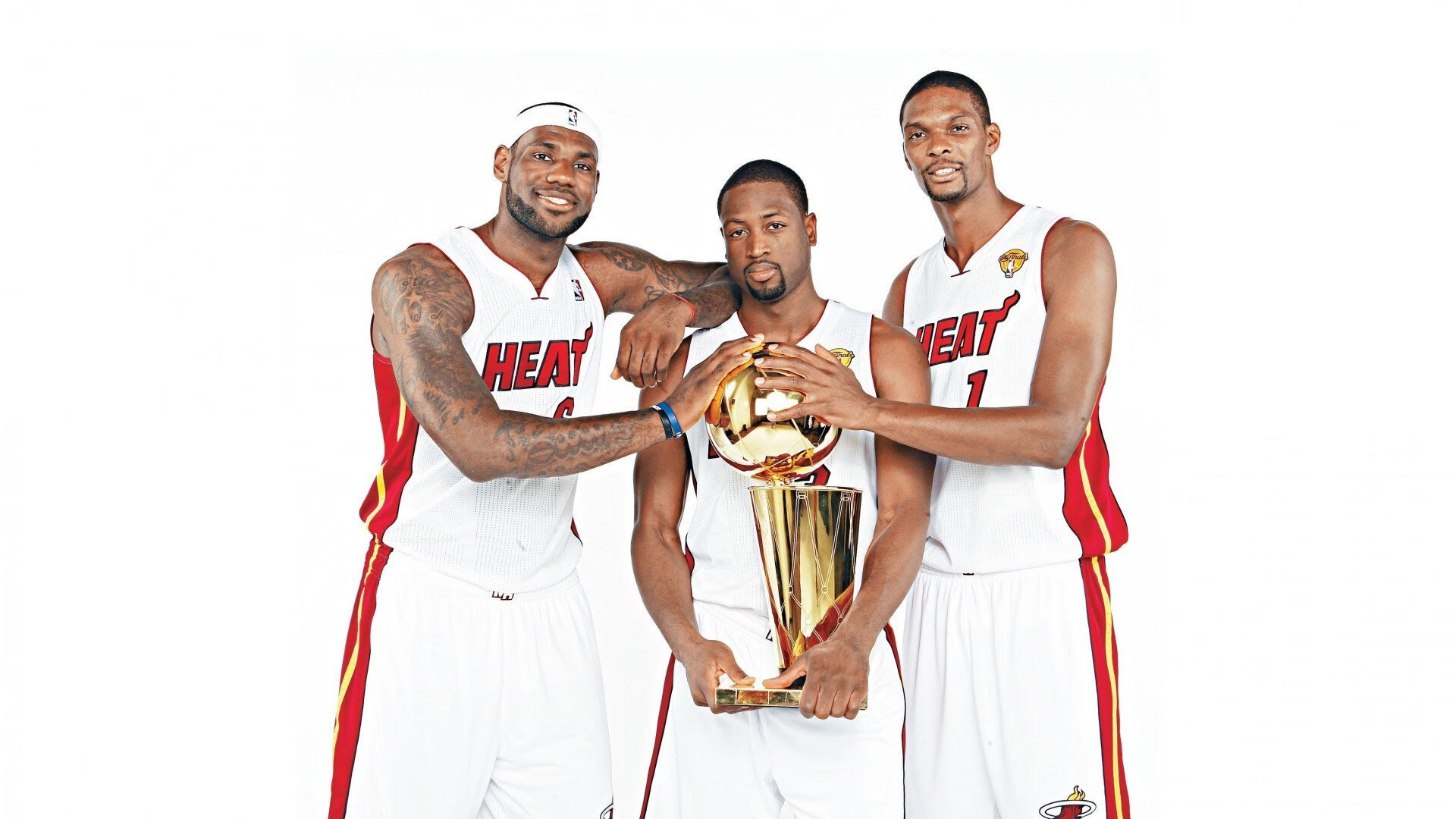 马刺小将训练中展示强烈进攻欲望，马刺新人